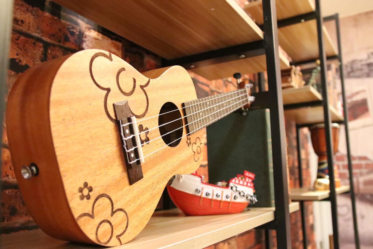 Yantai Music Theme Youth Hostel Екстер'єр фото