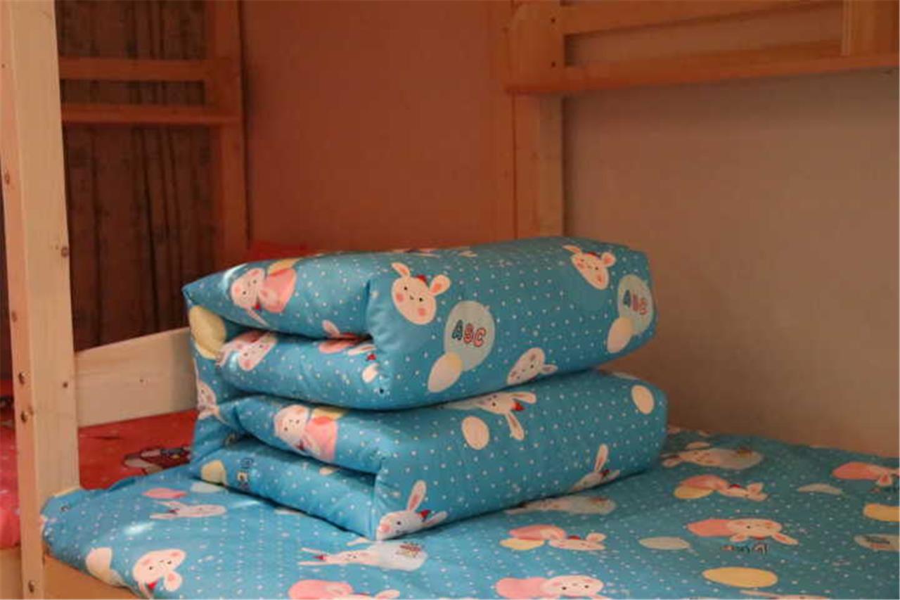 Yantai Music Theme Youth Hostel Екстер'єр фото
