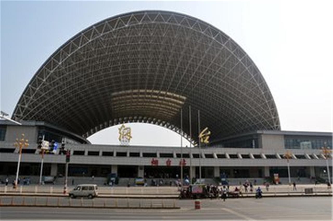 Yantai Music Theme Youth Hostel Екстер'єр фото