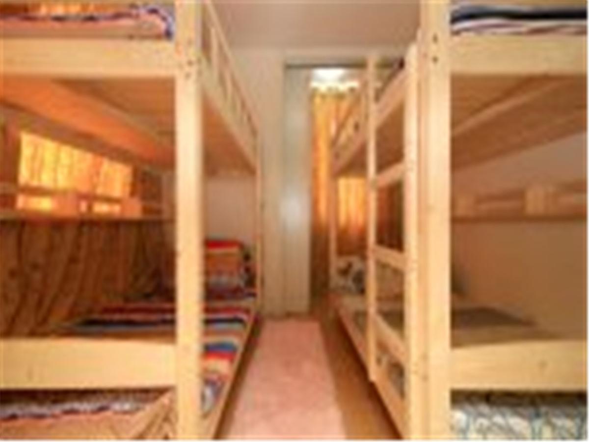 Yantai Music Theme Youth Hostel Екстер'єр фото
